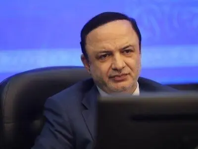 بازمهندسی مناطق آزاد، گام بنیادین دولت چهاردهم برای احیای مزیت‌های رقابتی است