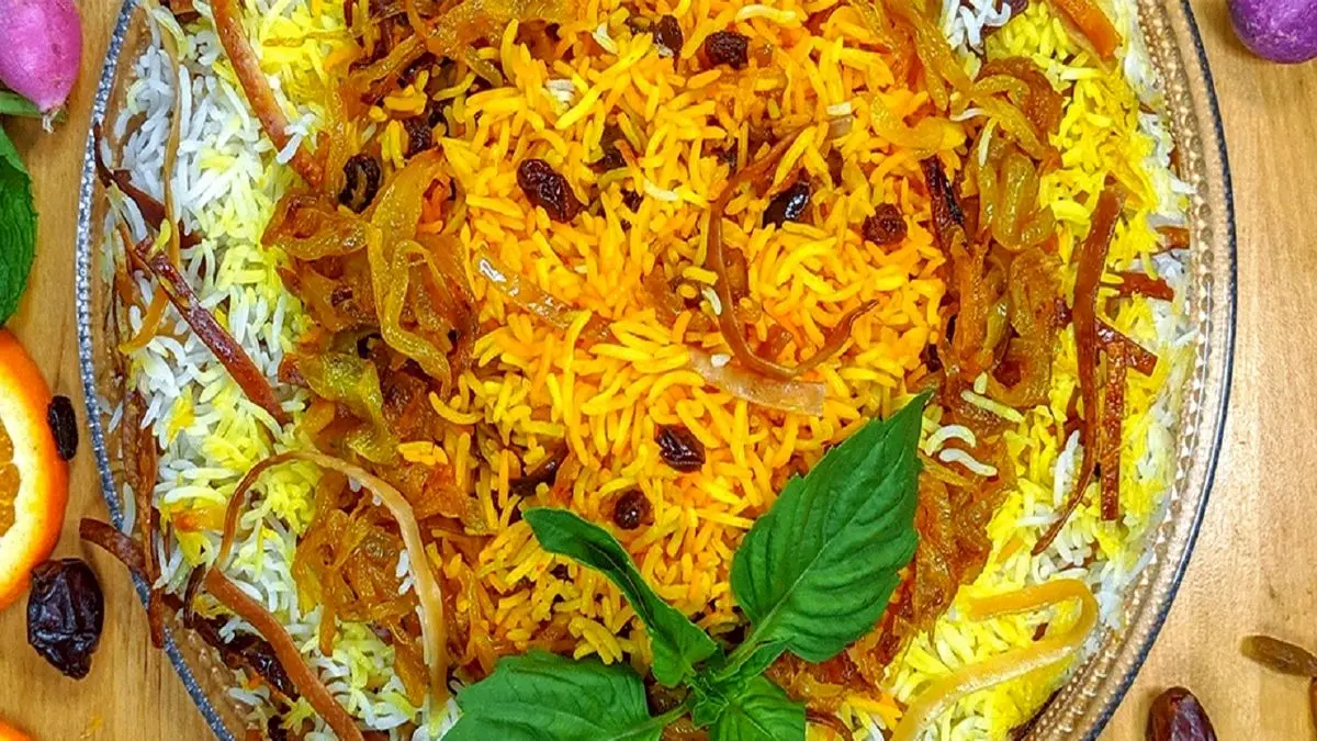 طرز تهیه رشته پلو زعفرانی خوشمزه