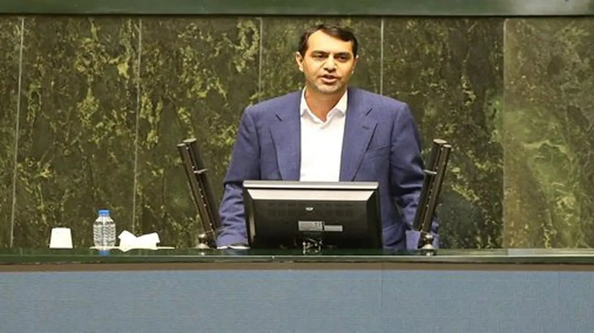 تراستی‌ها از سال ۹۶ بدهکارند/ باید مشخص شود تراستی‌ها داماد و فرزند چه کسانی هستند و با کدام آقازاده در ارتباطند/ همین سوءاستفاده‌ها باعث شده مردم به خیابان بیایند