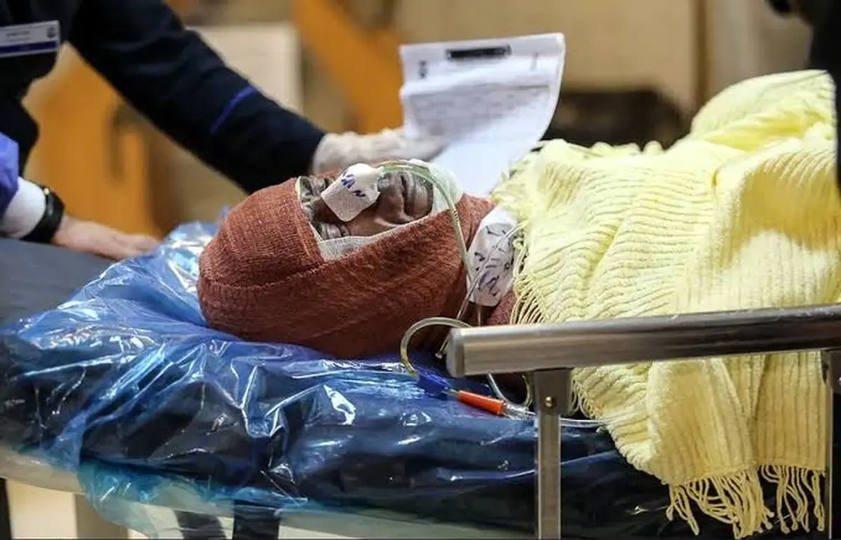 انتقال اورژانسی مصدومان حادثه انفجار گاز منطقه پلور استان مازندران از دماوند به تهران