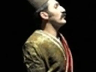نمایش «ناگهان پیت حلبی» تمدید شد