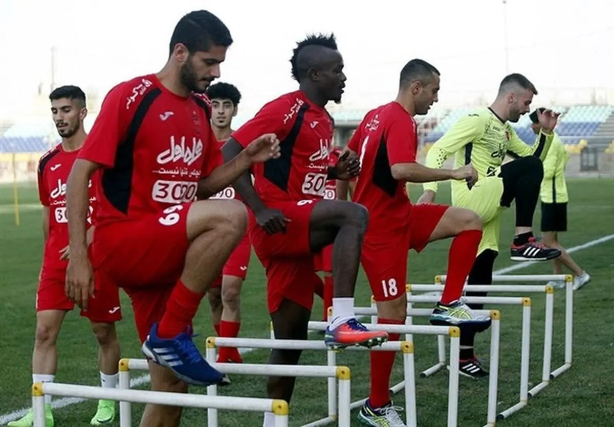 تشویق بازیکنان پرسپولیس ممنوع