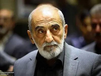 حسین شریعتمداری: بعضی مواضع قالیباف با جریان غربگرا همسویی دارد