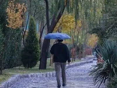 کاهش موقتی ناپایداری‌های جوی استان گیلان/ نفوذ سامانه بارشی از اواخر روز جمعه