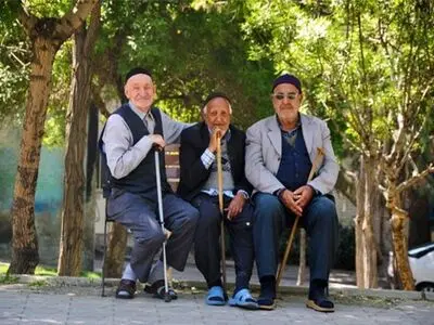 درخواست تشکیل کمیسیون مشترک اجرای دائمی همسان‌سازی و رتبه‌بندی معلمان 