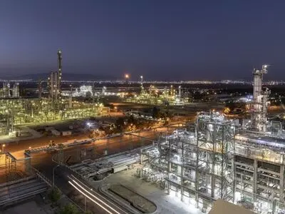 پتروشیمی تبریز همچنان در مسیر رشد؛ روایت عملکرد درخشان نماد «شتبریز»