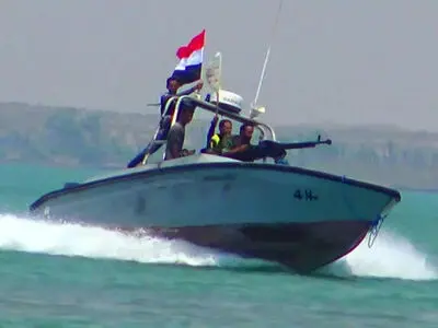 أنصار الله: إنهاء الهدنة مع واشنطن واستهداف سفينة مخالفة في خليج عدن