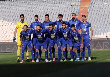 ترکیب احتمالی استقلال مقابل پیکان