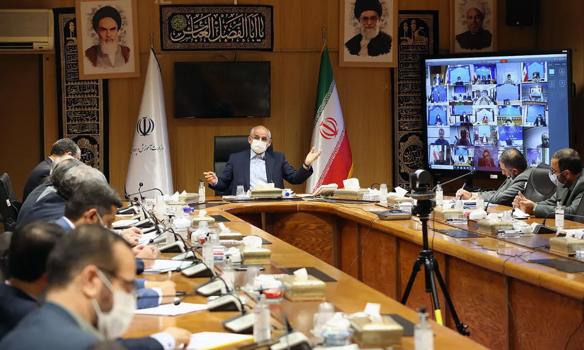 باید از نگرانی خانواده‌ها برای حضور فرزندانشان در مدرسه بکاهیم