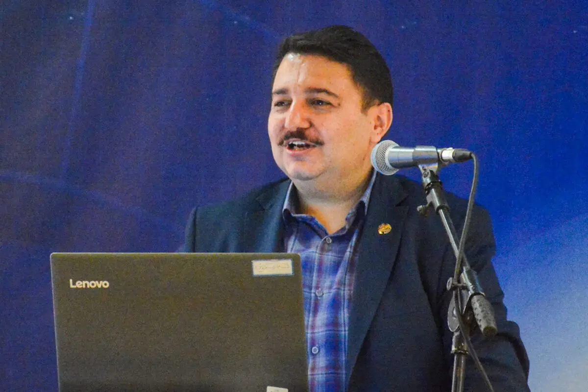 سه هزار مشترک فیبر نوری در استان قزوین وجود دارد