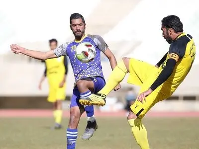 محمد جواد محمدی: نمی دانم گلم به پرسپولیس با دست بود یا نه(ویدیو)