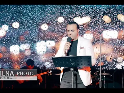 بخشی از  پشت صحنه و اجرای سینا سرلک در آخرین کنسرتش+فیلم