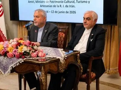 دشمن آمریکایی-صهیونی برای فروپاشی ایران آمده بود؛ نتیجه، انسجام بی‌سابقه ملت ایران شد/ کسانی که خود فاقد تاریخ و تمدن هستند به میراث تمدنی ایران حمله کردند/ جنایت آمریکا در مدرسه میناب هرگز فراموش نخواهد شد
