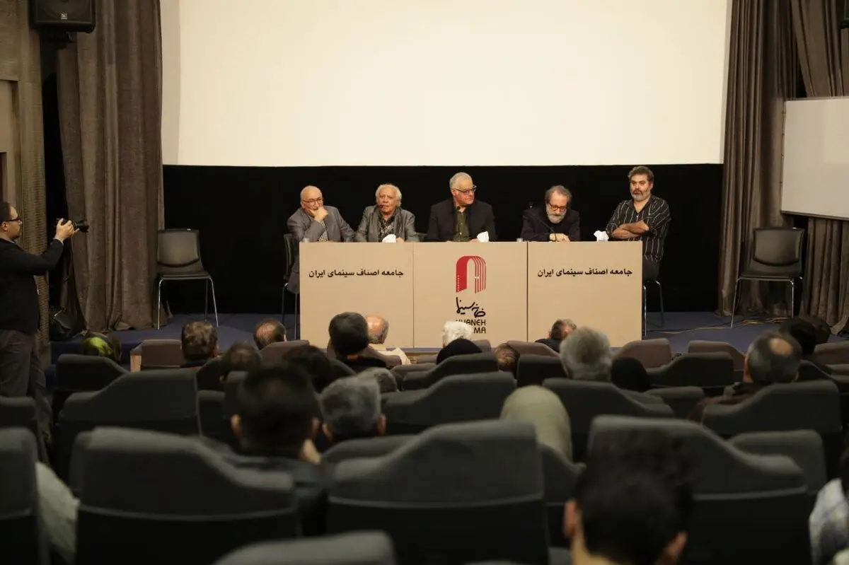 هنوز مانند مهرجویی در سینمای ایران نداریم/ سینمای ایران به او دِین دارد