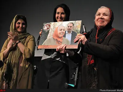 مسئولان اشتغال زنان را جدی بگیرند 