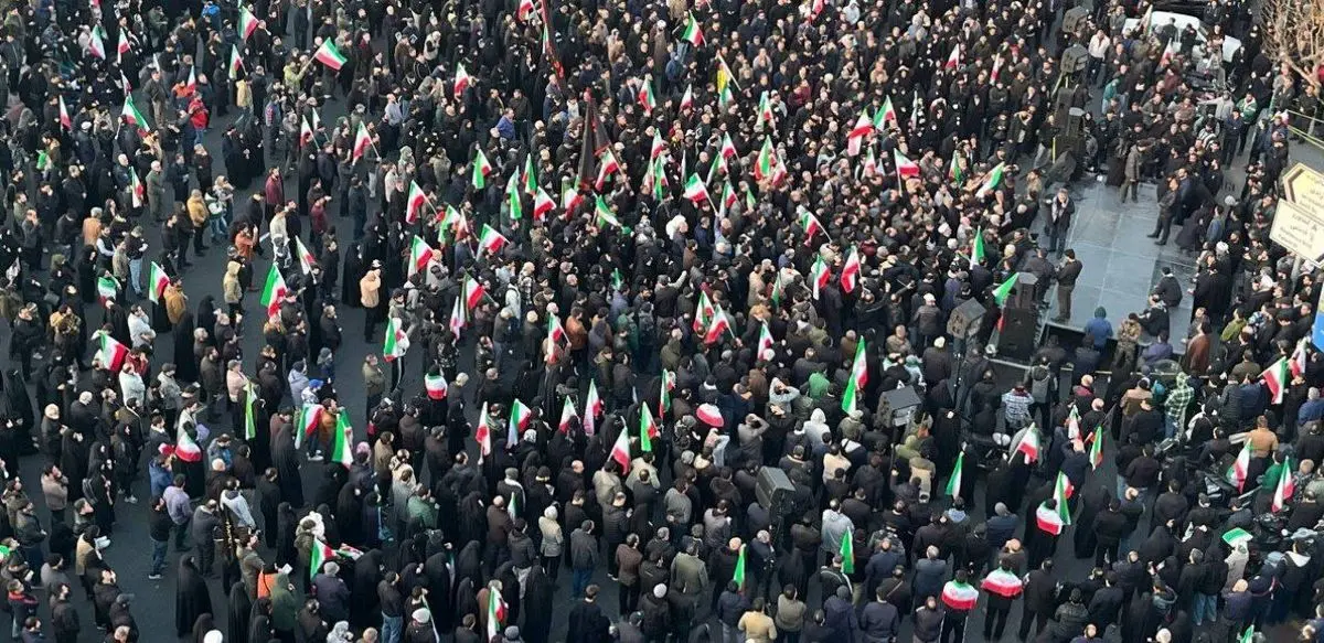 تجمع و سوگواری مردم گرگان در پی شهادت رهبر انقلاب