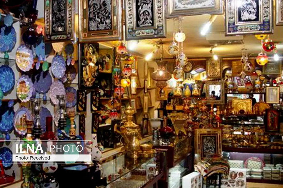 آغاز نشست تخصصی بسته‌بندی  و ارائه راهکارهای تجاری‌سازی صنایع دستی در قزوین