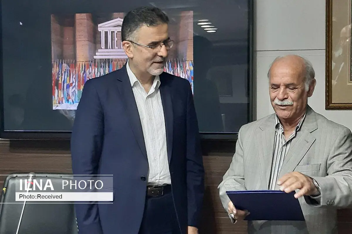 ایوبی: امروز هنر درمان است