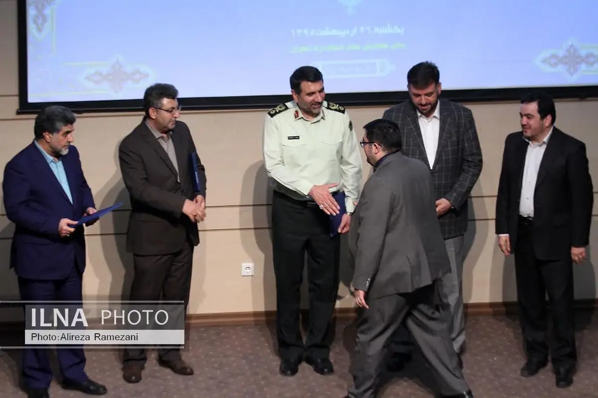 تجلیل استاندار تهران از روابط عمومی‌ های برتر استان