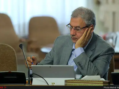 پرداخت وأم قرض الحسنه به ٣٠٠ هزار نفر از بازنشستگان به دستور وزیر کار