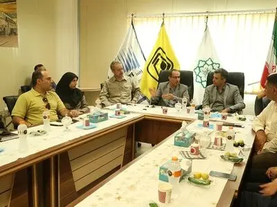 همکاری سازمان برنامه و بودجه برای حل مشکلات قراردادی پیمانکاران مترو