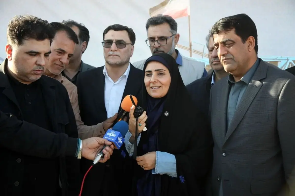 آغاز عملیات ریلگذاری پروژه خاش- چابهار با ریل ذوب آهن اصفهان