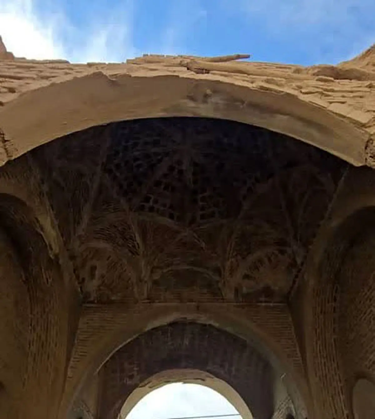 دومین بنای بزرگ آجری تاریخ فارس در دست مرمت