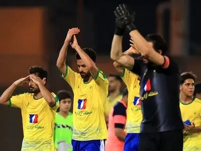 لیگ دسته اول فوتبال؛ آبادانی ها بردند و به رتبه دوم رسیدند/ یکه تازی نساجی در صدر جدول