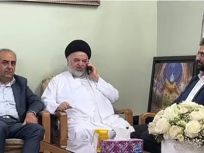 دیدار آذری جهرمی به نمایندگی از پزشکیان با نماینده تام الاختیار آیت‌الله سیستانی
