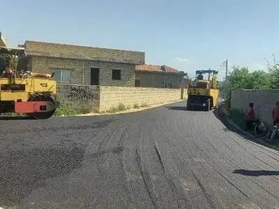 آسفالت‌ریزی معابر ۲۶۱ روستای آذربایجان‌شرقی