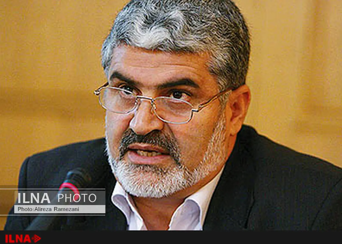 برخی صاحبان قدرت برای تصاحب مجلس از نوچه‌ها حمایت‌ می‌کنند