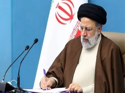  رئیس‌جمهور قهرمانی تیم کشتی آزاد نوجوانان کشورمان در رقابت‌های جهانی را تبریک گفت 