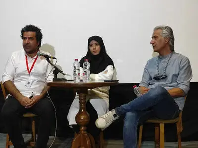 بچه‌ها برای دوربین تعیین‌تکلیف می‌کنند