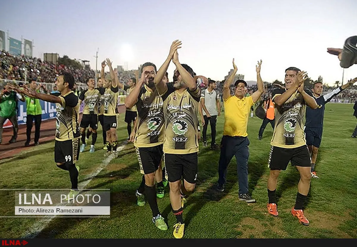 قشقایی، پرسپولیس را حذف کرد