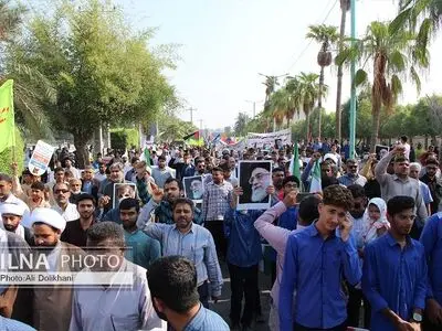 راهپیمایی ۱۳ آبان در بندرعباس