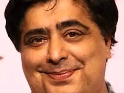 رضا شفیعی‌جم بعد از ۲۳ سال آهنگ بامشاد را خواند+ فیلم