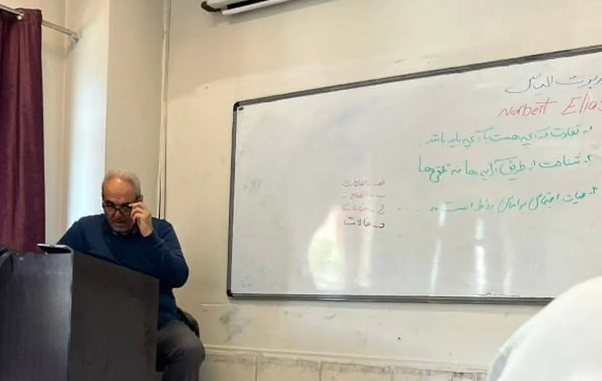 وایرال شده جدید از خیابانی: این بار در قامت استاد دانشگاه!