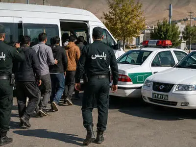 جمع‌آوری ۲۲ تبعه غیرمجاز در اجرای طرح هجرت بستان‌آباد