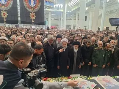 پیکر سرلشکر شهید غیب‌پرور در شیراز تشییع و در گلزار شهدا خاکسپاری شد