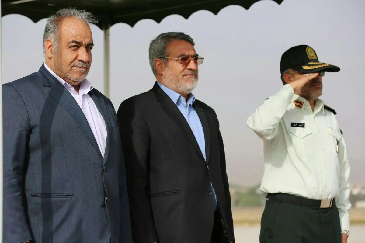 وزیر کشور وارد لرستان شد