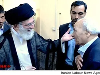 رهبر معظم انقلاب درگذشت مشفق کاشانی را تسلیت گفتند