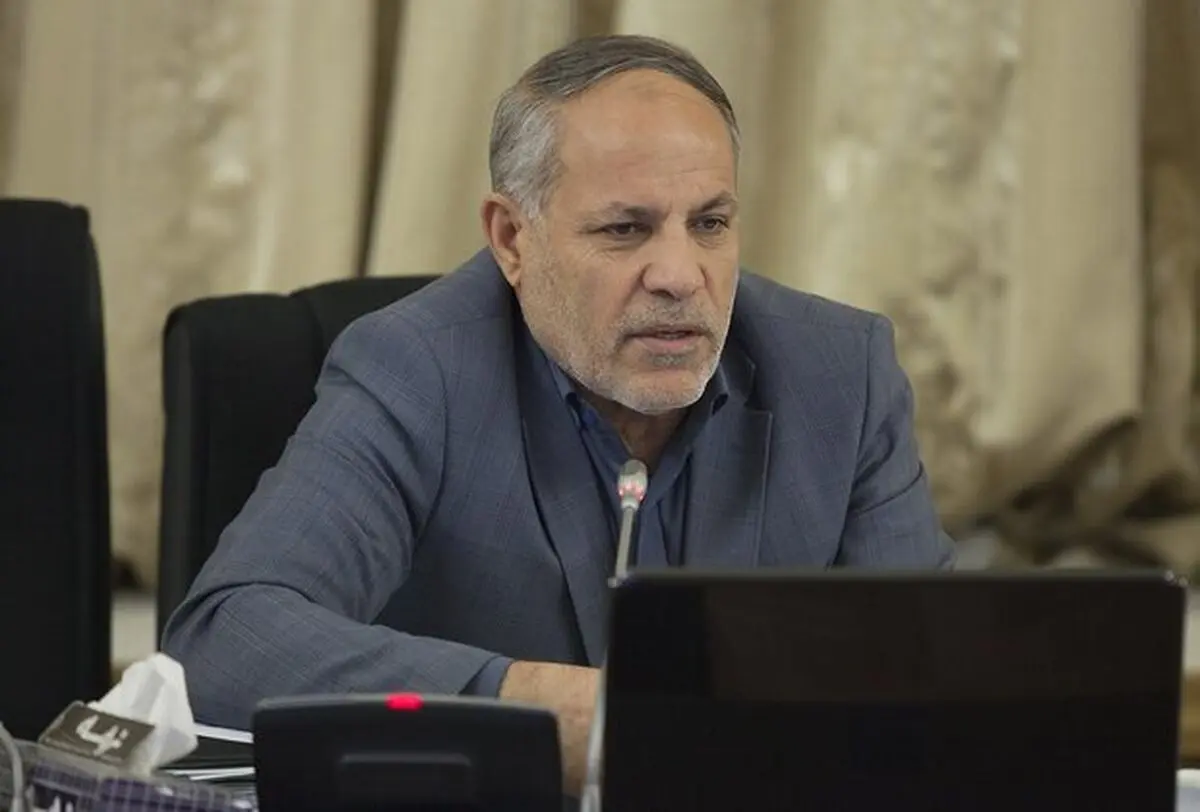 باید از ساعت ۷ صبح آماده رأی گیری باشیم/ رأی دادن، ادامه راه مدافعان حرم است
