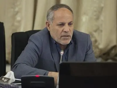باید از ساعت ۷ صبح آماده رأی گیری باشیم/ رأی دادن، ادامه راه مدافعان حرم است