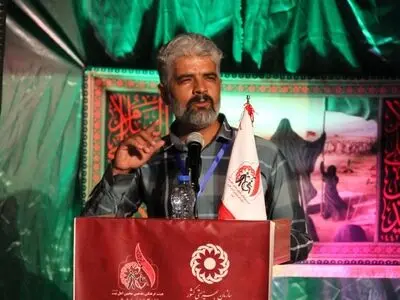شاعر زرین دشتی در جمع منتخبان بیست و یکمین همایش ملی شعر ادبیات عاشورایی 

