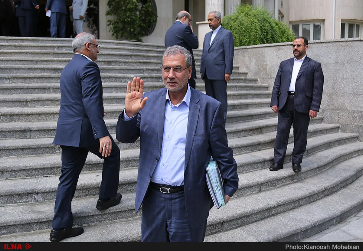 برنامه حمایت غذایی از اقشار آسیب‌‌‌پذیر در کنار سبد غذایی تعطیل‌‌بردار نیست