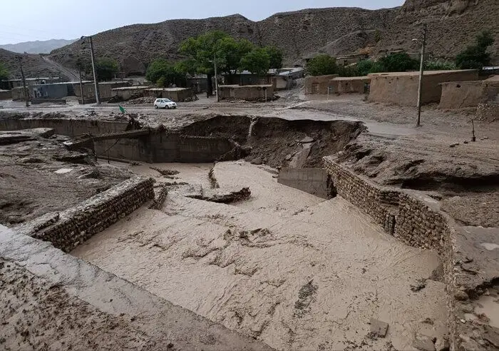 دو کارگر فصلی در پی طغیان رودخانه اترک گم شدند +جزئیات
