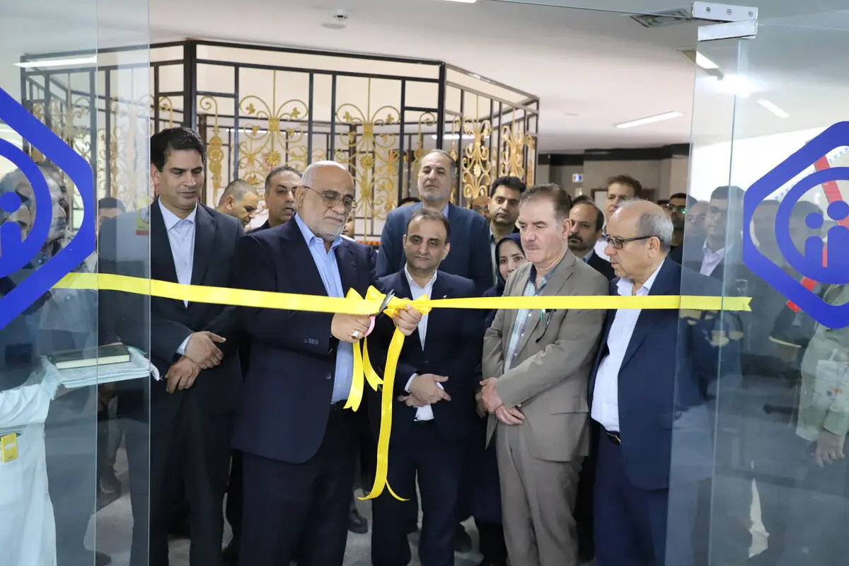 مشارکت بانک رفاه کارگران در تجهیز مراکز بهداشتی و درمانی استان خوزستان