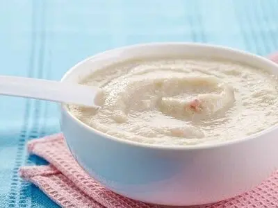 طرز تهیه حریره بادام؛ غذایی مقوی برای کودکان
