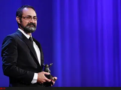 "بدون تاریخ بدون امضا"دو جایزه از  جشنواره فیلم ونیز گرفت 