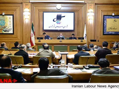 بخشی از منطقه ۶ سازه محکمی ندارد